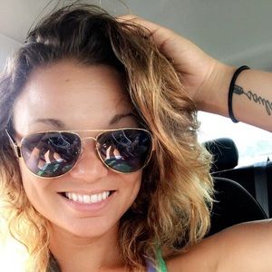 Meet your Posher, Kelsi